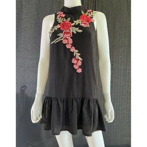 Via Vai Women's Mini Dress Sleeveless Black Flowers Embroidered Open Back S